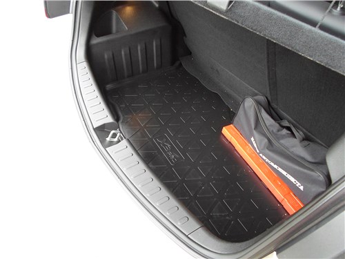 Livan X3 Pro: самый бюджетный китайский кроссовер с экономичным 1,5-литровым мотором мощностью 103 л.с. Что нужно знать об автомобиле за 1 879 000 рублей?