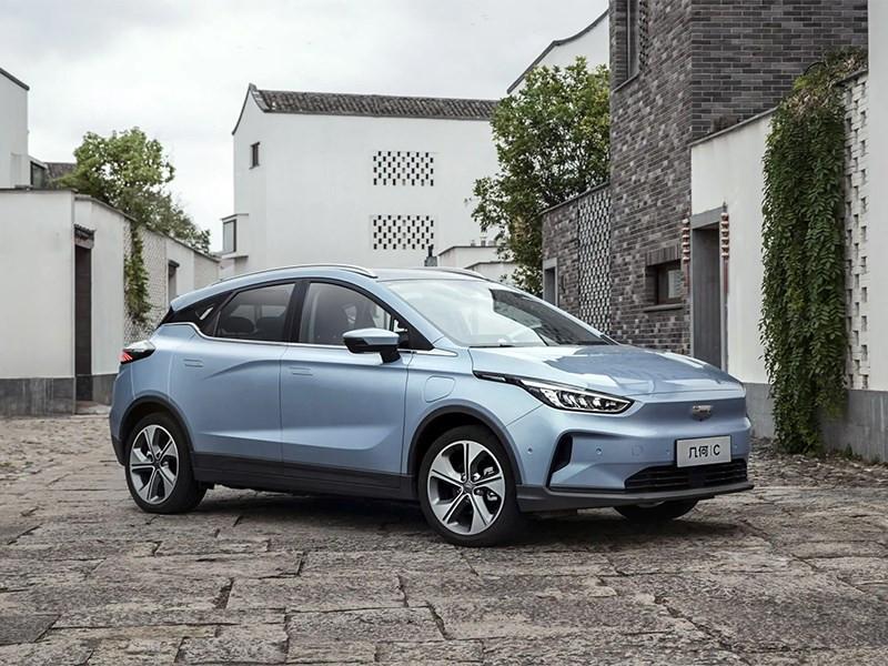 Geely закрыла суббренд Geometry