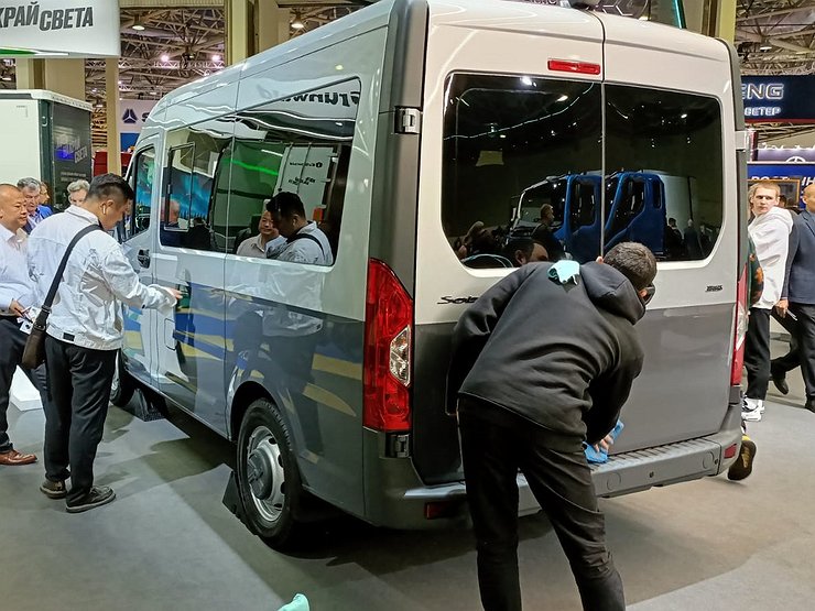 Comtrans−2023: беспилотники GAZ, малотоннажки BNM и другие чудеса выставки коммерческого транспорта