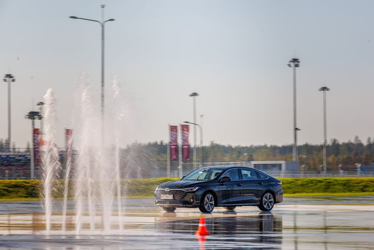 В экстремальных условиях: тест-драйв седана Chery Arrizo 8