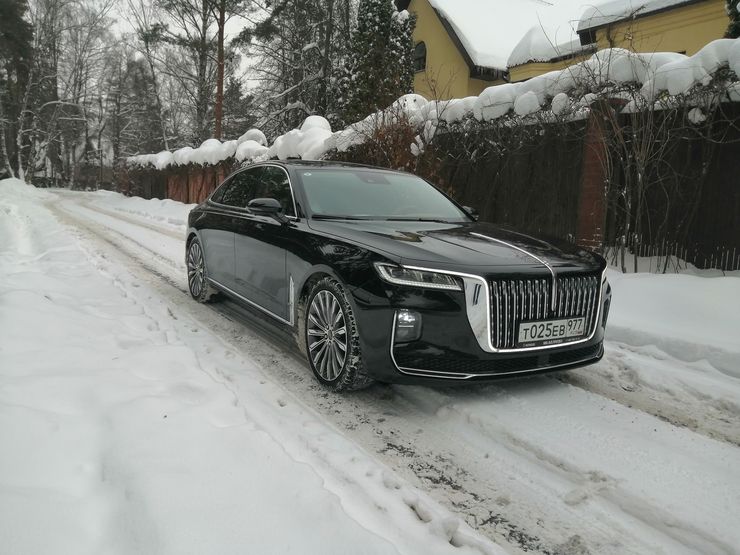По партийной линии: тест-драйв китайского &laquo;членовоза&raquo; Hongqi H9