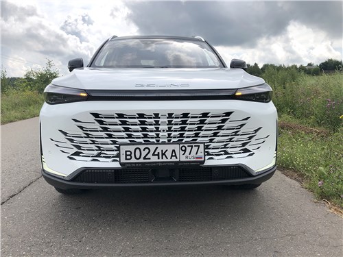 Тест-драйв BAIC X75: Китайский кроссовер на платформе Daimler — что привлекает, а что вызывает сомнения?