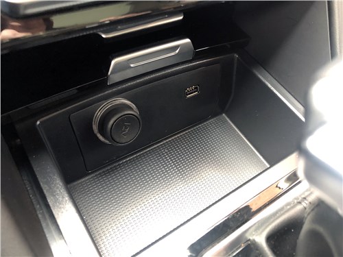 Тест-драйв VGV U70 Pro: Китайский кроссовер с немецким дизайном. Чем интересен 7-местный кроссовер с автоматом и передним приводом?