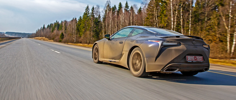 Останавливаемся в&nbsp;шаге от&nbsp;понимания купе Lexus LC 500