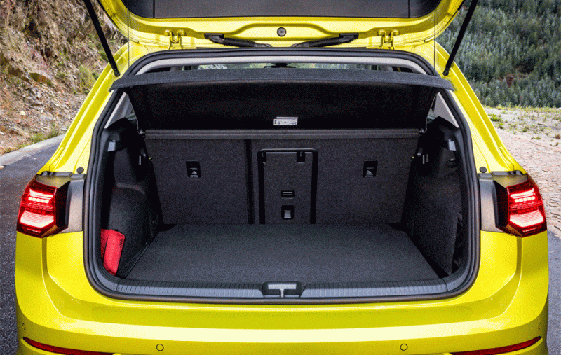 Утыкаемся в&nbsp;техноглянец хэтчбека Volkswagen Golf VIII