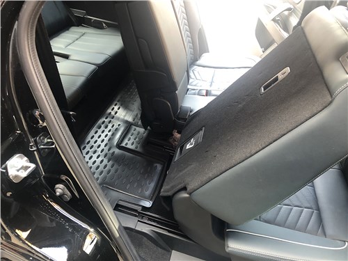 228-сильный мотор, 8-ступенчатый "автомат" и полный привод. Чем еще удивил рестайлинговый Changan CS95?