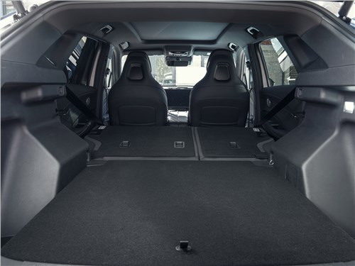 Тест-драйв Omoda C7: Среднеразмерный кроссовер с футуристичным дизайном. 150-сильный турбомотор, &ldquo;робот&rdquo; и полный привод. Чем еще интересен автомобиль?