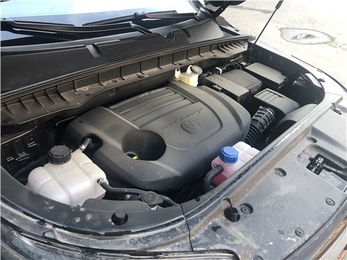 228-сильный мотор, 8-ступенчатый "автомат" и полный привод. Чем еще удивил рестайлинговый Changan CS95?