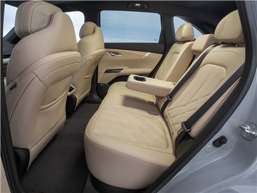 Тест-драйв Changan CS75 Plus: как управляется полноприводный кроссовер на зимних дорогах?