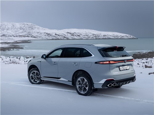 Тест-драйв Changan CS75 Plus: как управляется полноприводный кроссовер на зимних дорогах?