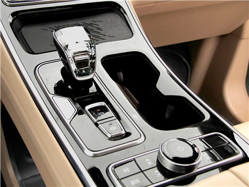 Ресурсный-тест JAC RF8: Подробно оцениваем большой минивэн на комфорт и управляемость? Чем интересна данная модель?