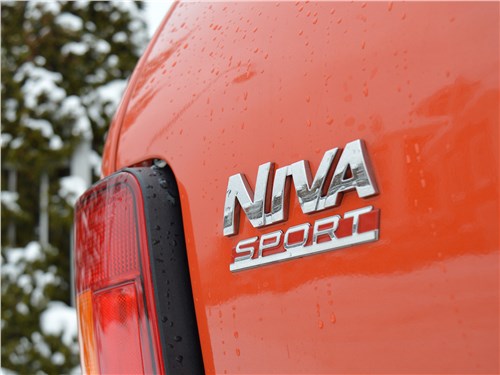 Тест-драйв Lada Niva Sport: Легендарному внедорожнику добавили спортивный характер. Чем может заинтересовать такая версия? 14 Тест-драйв Lada Niva Sport: Легендарному внедорожнику добавили спортивный характер. Чем может заинтересовать такая версия?