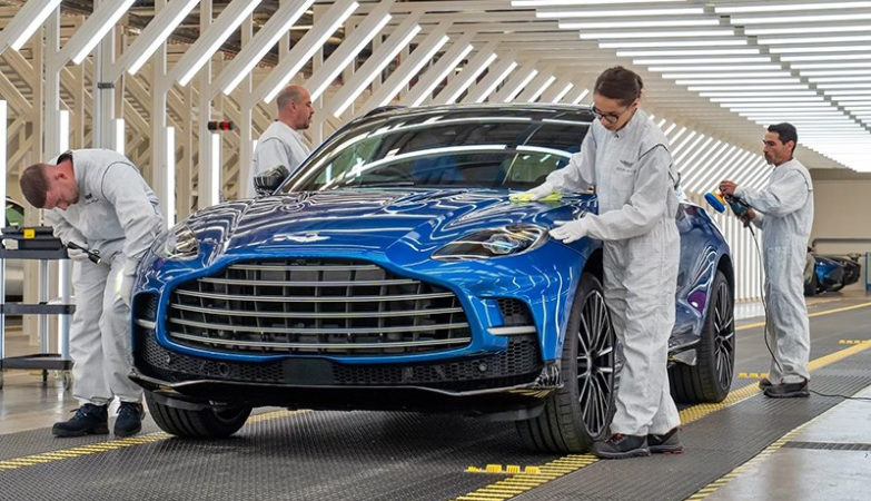 На грани банкротства: Aston Martin удалось найти финансирование на 735 млн долларов