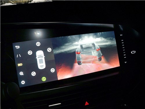 Geely Tugella - когда китайский автомобиль таковым не является