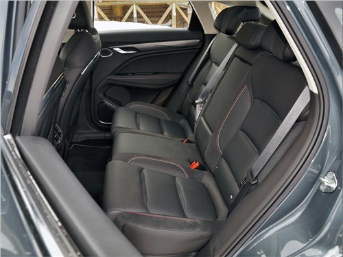 Geely Tugella - когда китайский автомобиль таковым не является