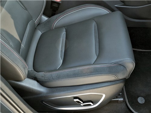 Geely Tugella - когда китайский автомобиль таковым не является