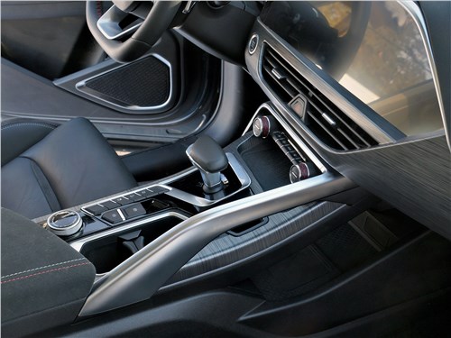 Geely Tugella - когда китайский автомобиль таковым не является